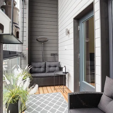 Hilmantori By Hiekka Kalajoki