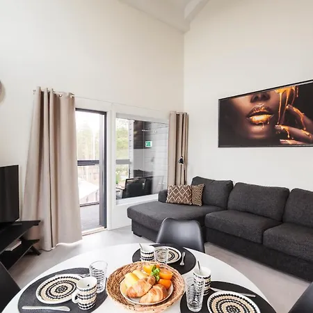 Hilmantori By Hiekka